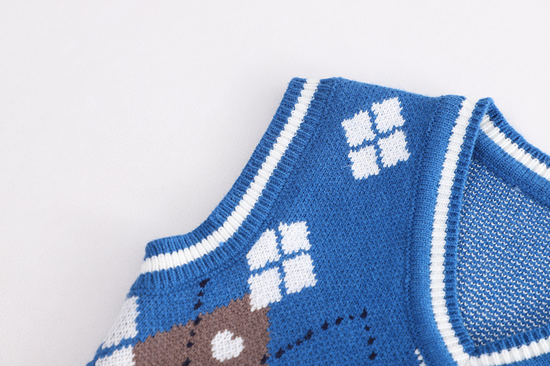 طقم أولادي بنطلون وجيليه وقميص - الصورة 5